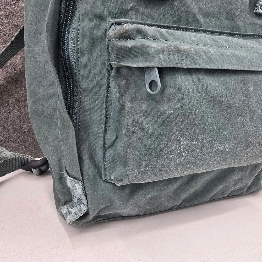 Fjallraven kanken backpack